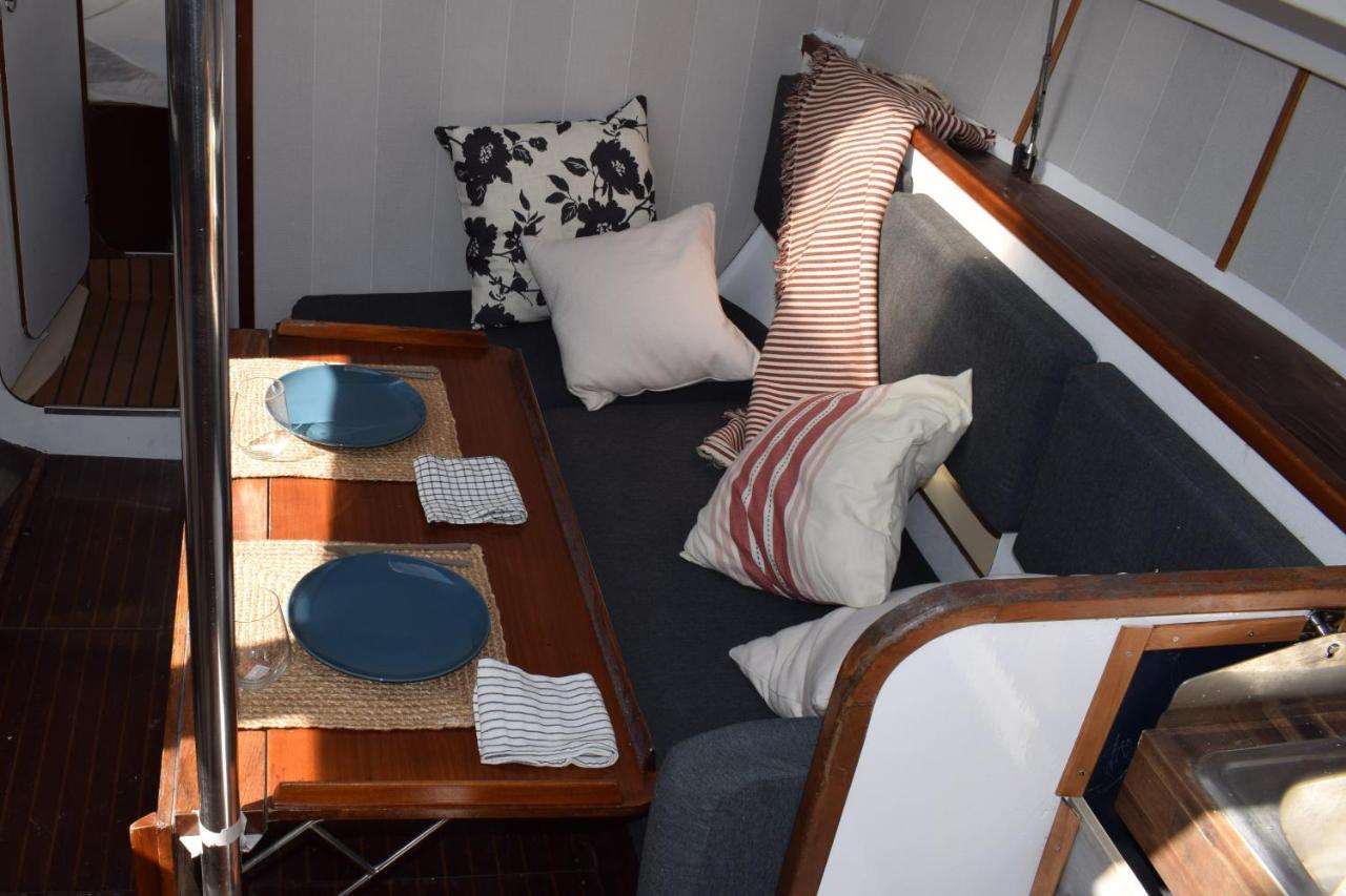 Velero En Puerto De Valencia - E&M Boats 호텔 외부 사진